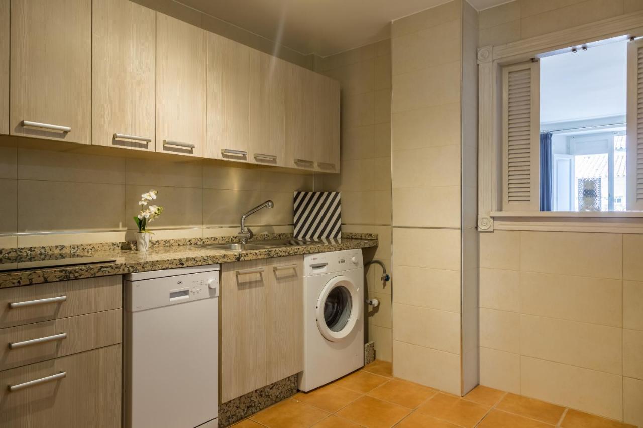 Urbe10 Plaza De La Merced 1 Bedroom Apartment Malaga Ngoại thất bức ảnh
